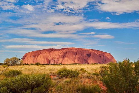 Explore Uluru: 7 Hours Guide Tour At Sunrise With Light Breakfast - Redcliffe Tourism 1