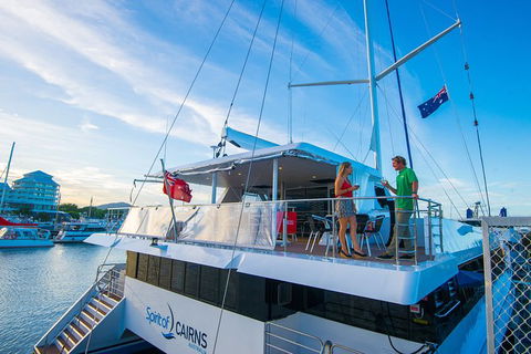 Cairns Luxury Catamaran Harbor And Dinner Cruise - Redcliffe Tourism 6