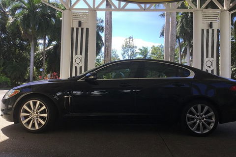 Jaguar Limousine Transfer Cairns Airport To Palm Cove - Redcliffe Tourism 1