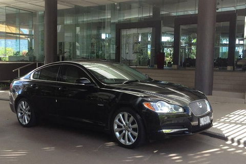 Jaguar Limousine Transfer Cairns Airport To Palm Cove - Redcliffe Tourism 4