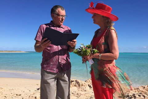 Elope In Paradise - Weddings At Mission Beach - Redcliffe Tourism 4