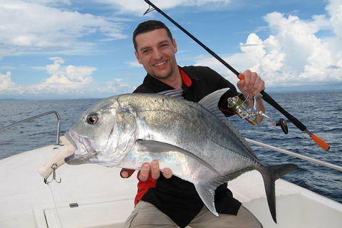 Full Day Fishing Charter Airlie Beach Whitsundays - Redcliffe Tourism 0