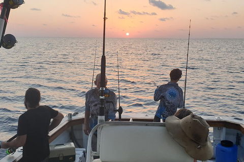 Full Day Fishing Charter Airlie Beach Whitsundays - Redcliffe Tourism 6