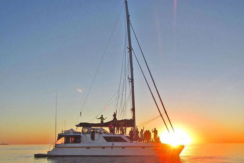 2Day 2 Night Sail, Snorkel & SUP Adventure Whitsundays Single - Redcliffe Tourism 6