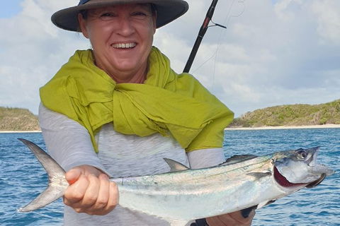 Morning Half Day Fishing Charter Airlie Beach Whitsundays - Redcliffe Tourism 8