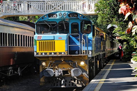 Kuranda Tour Deluxe Course With Kuranda 3 Zoos - Redcliffe Tourism 0