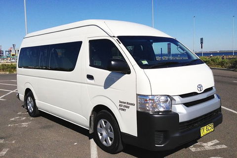 Cairns Airport Private Chater Transfer - Redcliffe Tourism 0