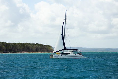 Bareboat Hire - Cattitude 7 Nights - Redcliffe Tourism 3
