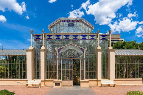 Adelaide Airport Transfers : Adelaide City To Airport ADL In Luxury Car - Redcliffe Tourism 1