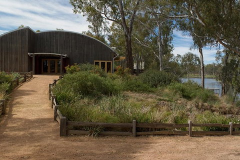 Tahbilk Winery Lunch And Wine Tasting Experience With Local Wine Ambassador - Redcliffe Tourism 6