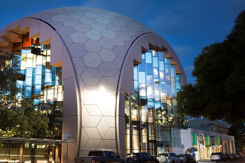 Private Walking Tour Of Old Geelong Town - Redcliffe Tourism 5