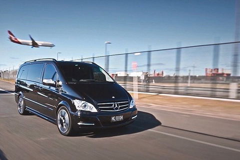 Melbourne Airport Transfer (DEPARTURE) - Redcliffe Tourism 0