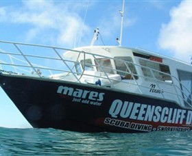 Queenscliff Dive Centre - Redcliffe Tourism 0