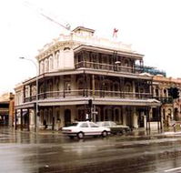 Botanic Bar - Redcliffe Tourism