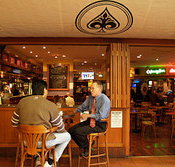 Aces Bar and Bistro - Redcliffe Tourism