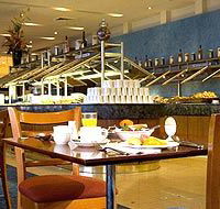 Nell's Cocktail Lounge - Redcliffe Tourism