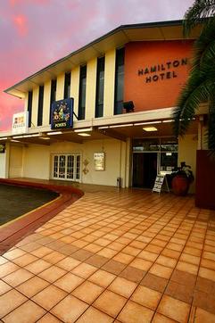 Hamilton Hotel - Redcliffe Tourism 0