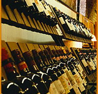 The Kirk On Harris Hotel - Redcliffe Tourism