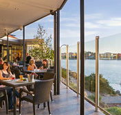 Lakes Resort Hotel - Redcliffe Tourism