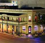 Crown  Anchor Hotel - Redcliffe Tourism