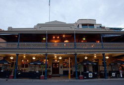  Redcliffe Tourism