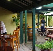 Bird In Hand Inn - Redcliffe Tourism