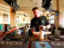 Mercantile Hotel - Redcliffe Tourism 2