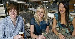 Palm Beach Hotel - Redcliffe Tourism 1
