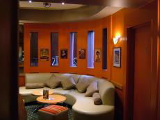 Lewisham Hotel And Live House - Redcliffe Tourism 2