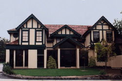 Eltham Hotel - Redcliffe Tourism 3