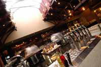 Dublin Hotel - Redcliffe Tourism 3