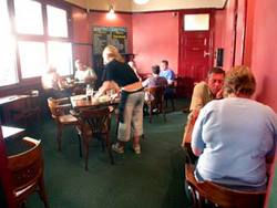Mercantile Hotel - Redcliffe Tourism 3