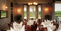 Joseph Alexanders Restaurant & Piano Bar - Redcliffe Tourism 2