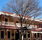 Seven Stars Hotel - Redcliffe Tourism