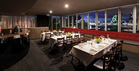 Watermark Docklands - Redcliffe Tourism 1