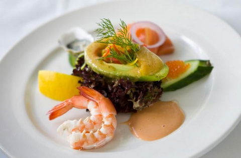 Omeros Bros Seafood Restaurant - Redcliffe Tourism 5