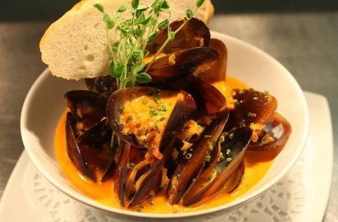 Garlic Clove Restaurant - Redcliffe Tourism 3