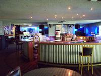 White Sands Tavern - Redcliffe Tourism 0