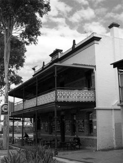 Imperial Hotel Rooty Hill - Redcliffe Tourism 1