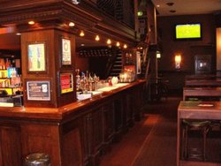 3 Wise Monkeys - Redcliffe Tourism 2