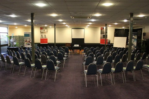 Tracy Village Social And Sports Club - Redcliffe Tourism 1