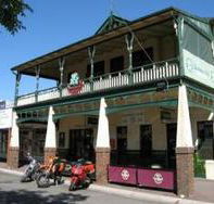 Shamrock Hotel Alexandra - Redcliffe Tourism