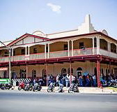 Royal Hotel Adelong - Redcliffe Tourism
