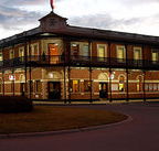 The Grand Terminus Hotel - Redcliffe Tourism