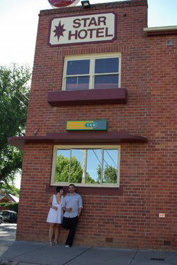 Star Hotel Albury - Redcliffe Tourism 0