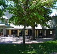 Harrietville Hotel Motel - Redcliffe Tourism