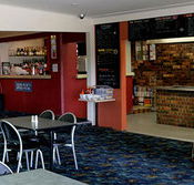 Greenwell Point Hotel - Redcliffe Tourism