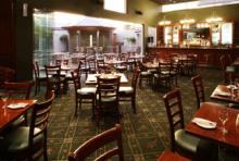 Robin Hood Hotel - Redcliffe Tourism 1