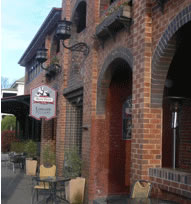 Berry Hotel - Redcliffe Tourism 1