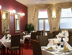 Grand Hotel Melbourne - Redcliffe Tourism 1